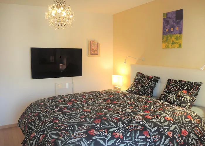 Camelia By Fewotessin Lejlighed